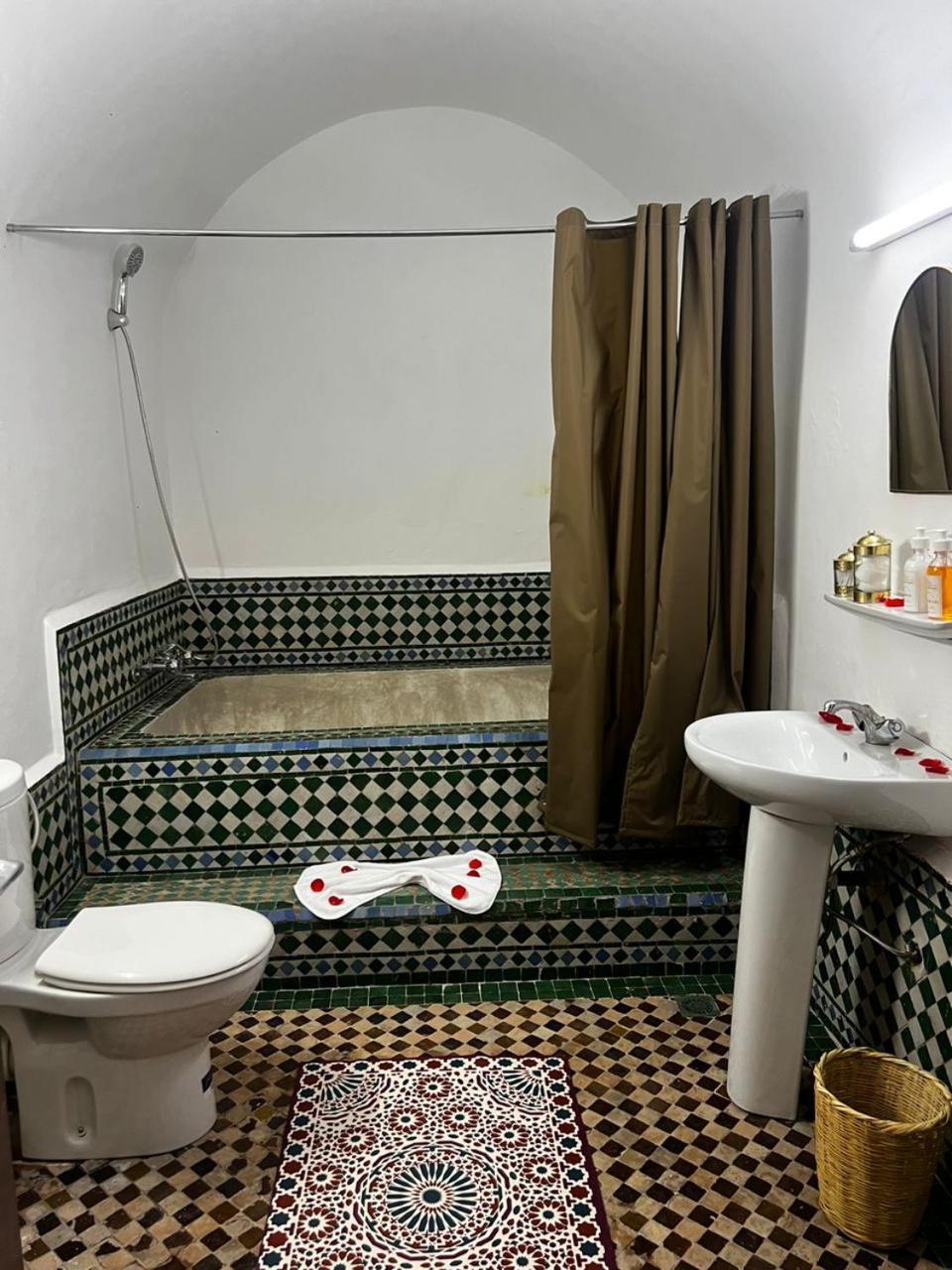 Dar Sydney Bed & Breakfast Marrakesh Bagian luar foto